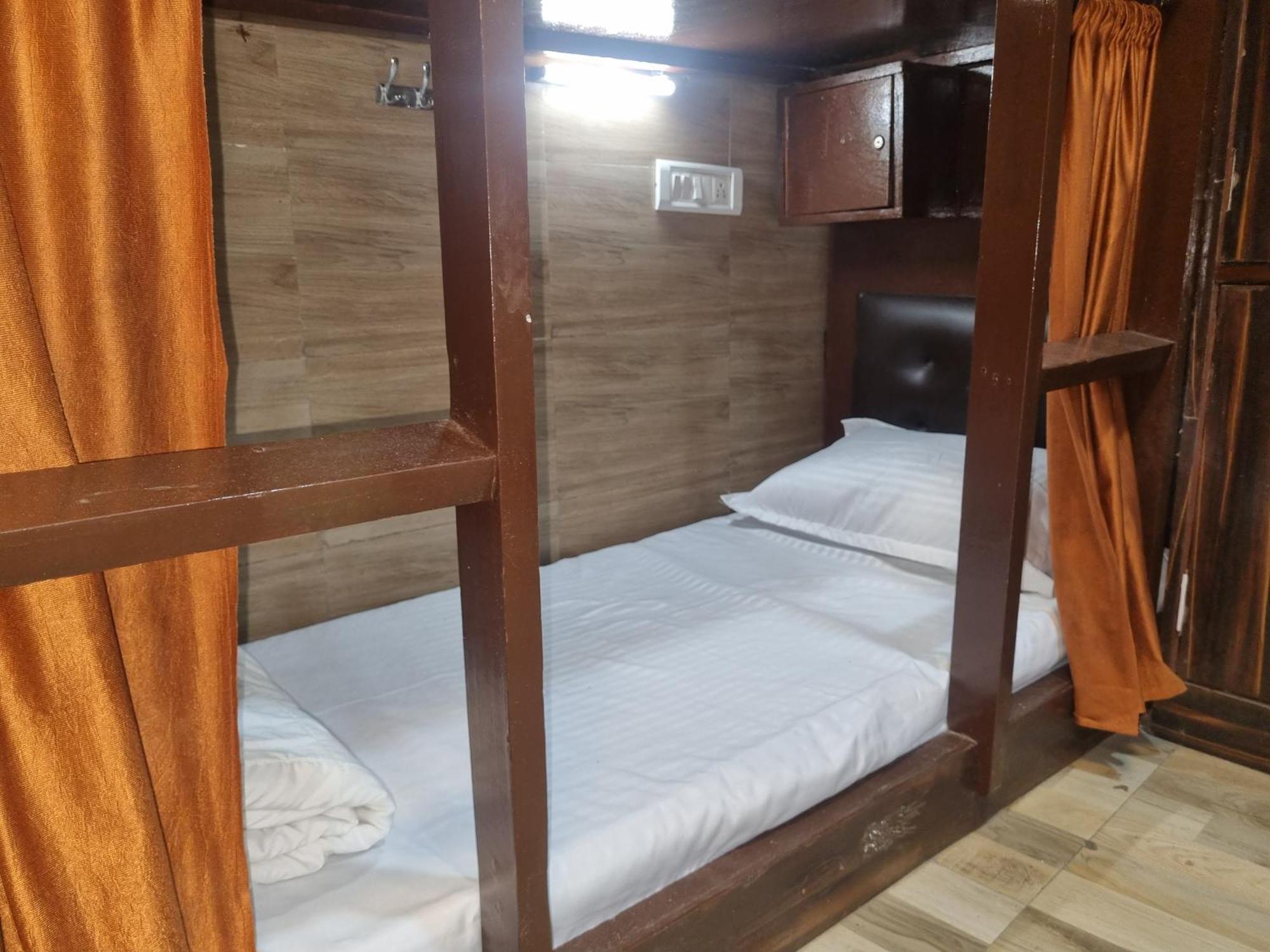 Unibed Dormitory Mumbai Kültér fotó