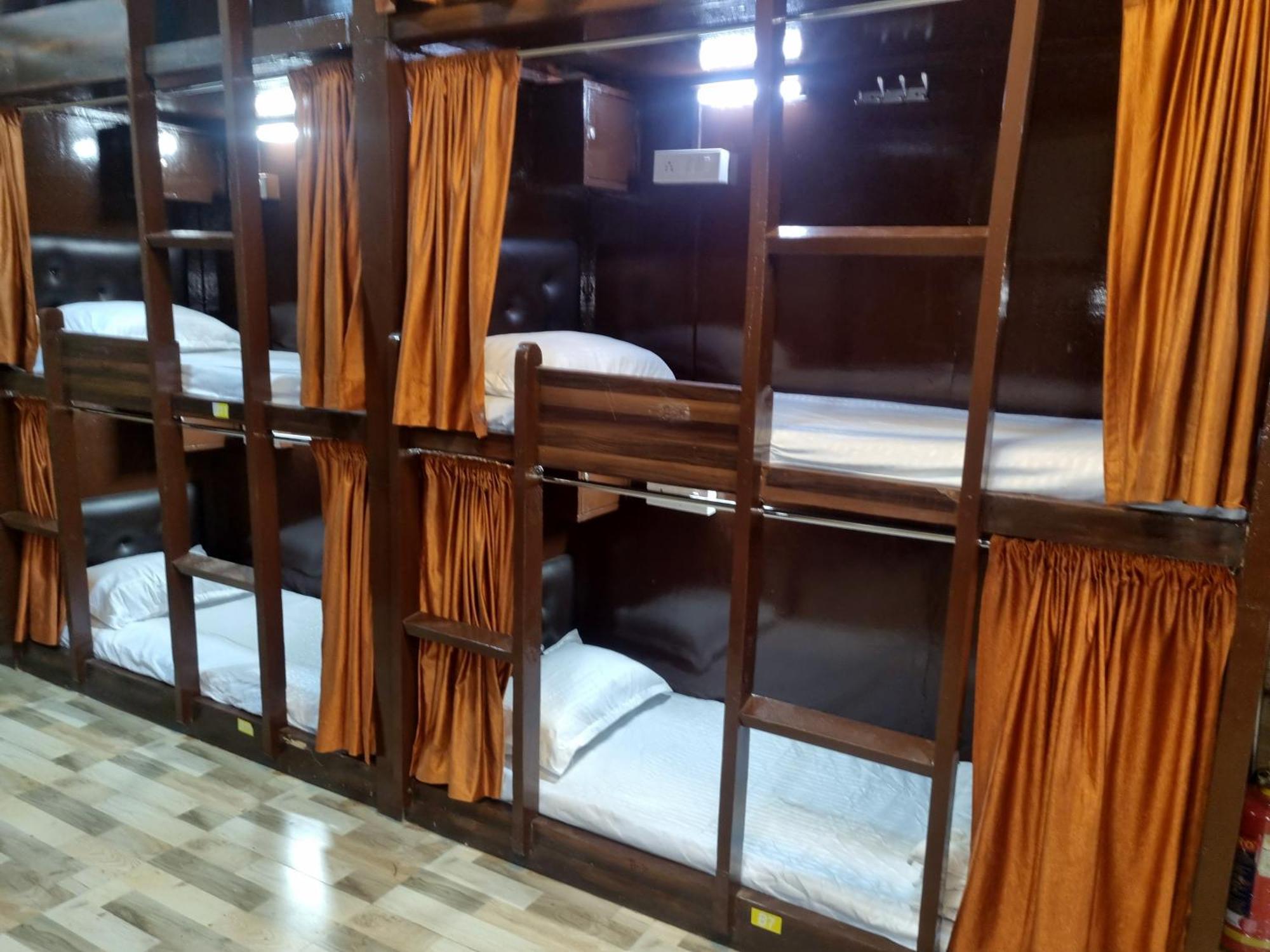 Unibed Dormitory Mumbai Kültér fotó